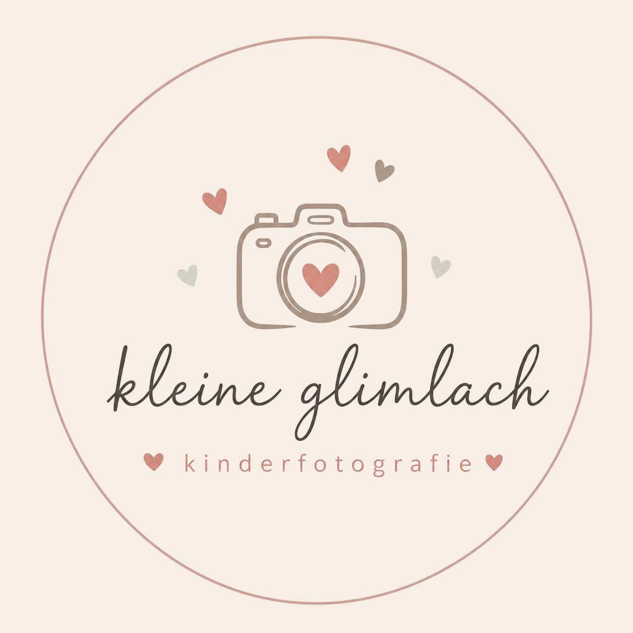 Kleine Glimlach logo